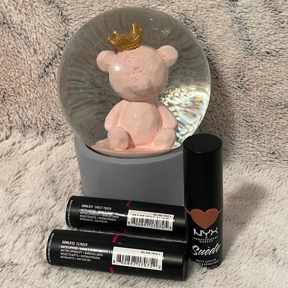 NYX professional makeup Suede - set of 3 lipstick 💄 (brand new and sealed) ☀️🌈 - Picture 3 of 11